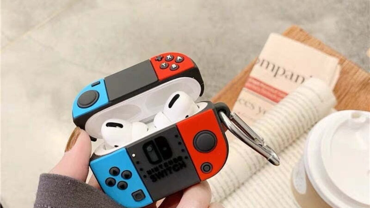 Nintendo switch 2025 airpod pro case